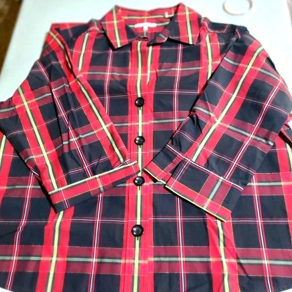 Foxcroft Red Plaid‎ & GoldButton Down Sz. 22W Blouse